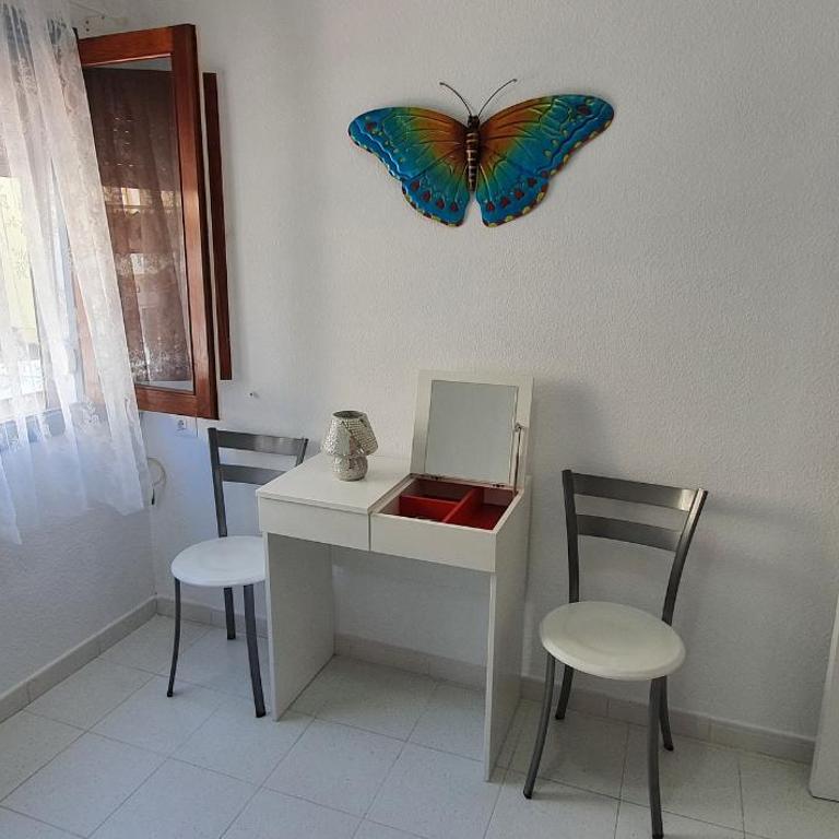 Fabulous 2-bedroom apartment right on the beach of Los Crstianos - Apartamento de 2 dormitorios - 27