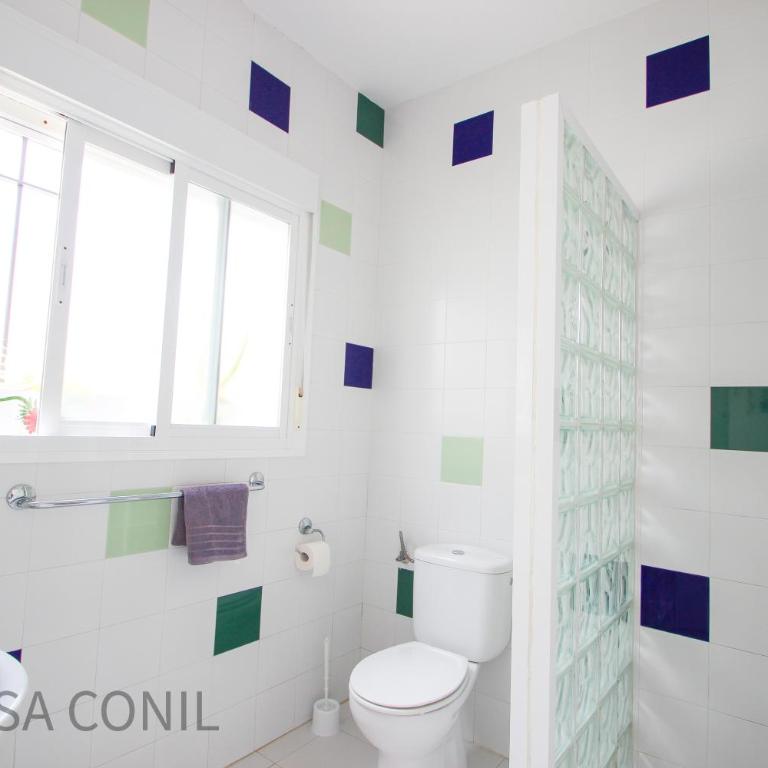 Casa Sarina - Three-Bedroom Townhouse - 11