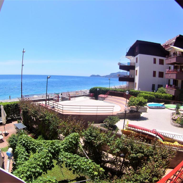 Sea Beach Taormina Apartment - Appartamento con Vista Mare - 8