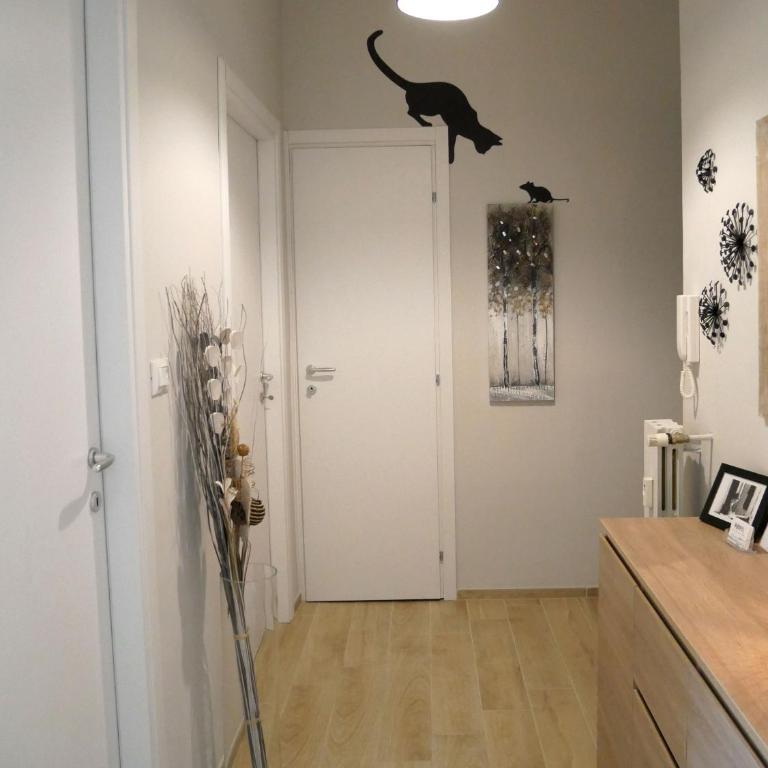 Flat 61 - due minuti dalla Metro! - One-Bedroom Apartment - 14