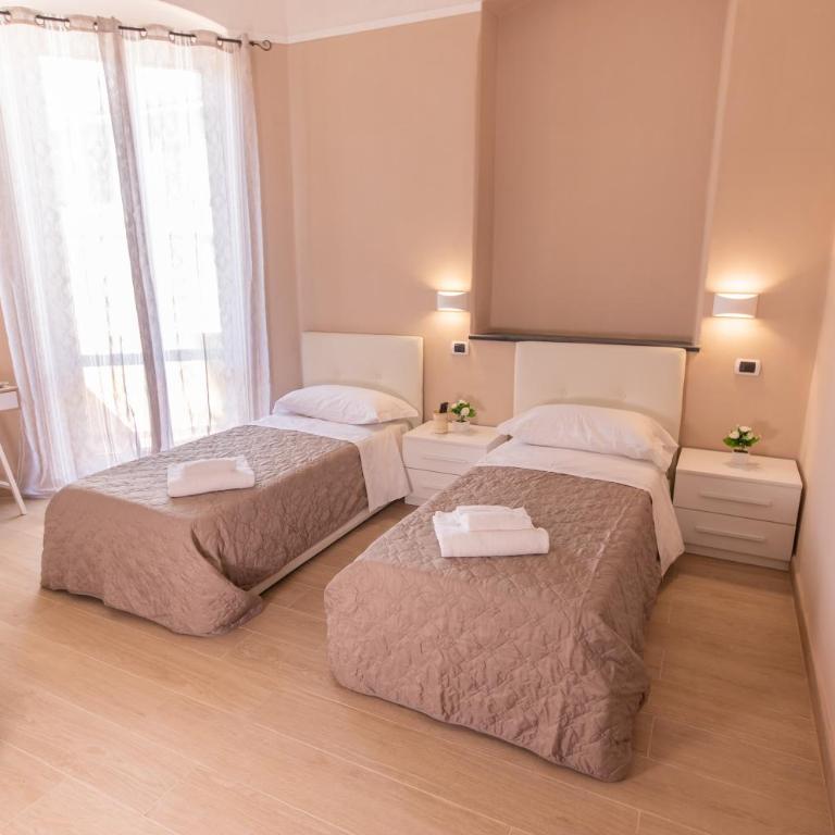 Le Camere di Teo 2 - Camera Familiare con Bagno Privato - 4