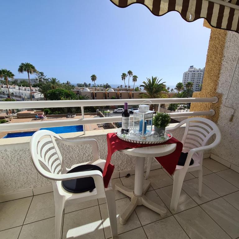 Borinquen only 280 meters to the beach, balcony with sea view, heated pool, Wifi - Estudio con vista al océano - 22
