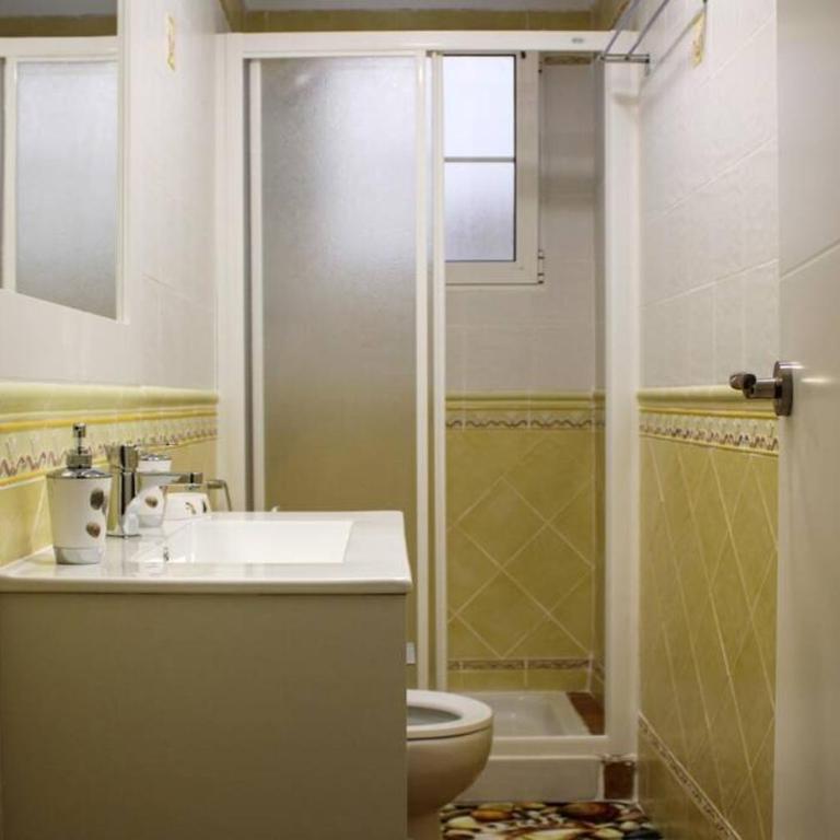 HelenaMar - Three-Bedroom Apartment - 5