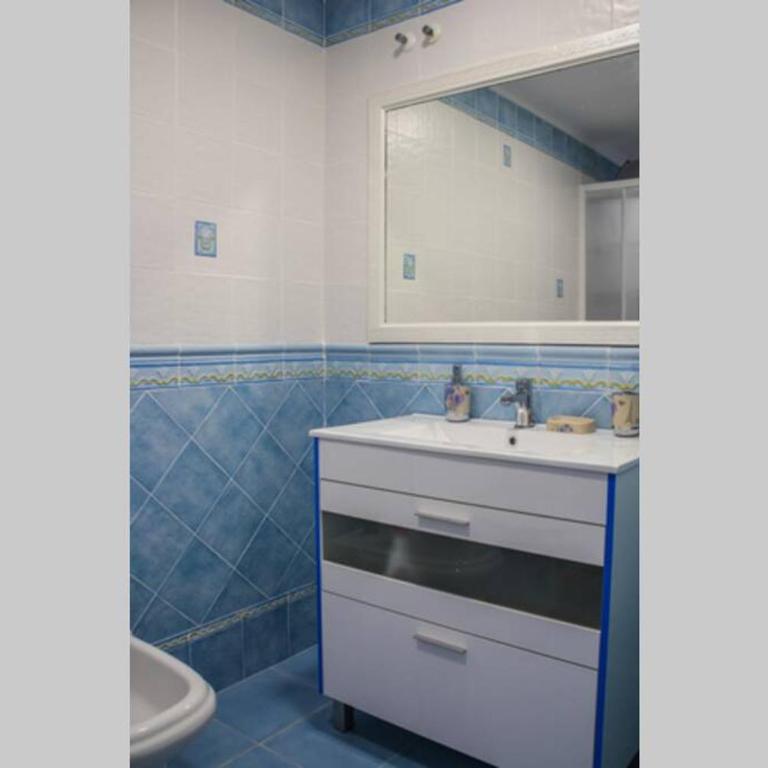 HelenaMar - Three-Bedroom Apartment - 14