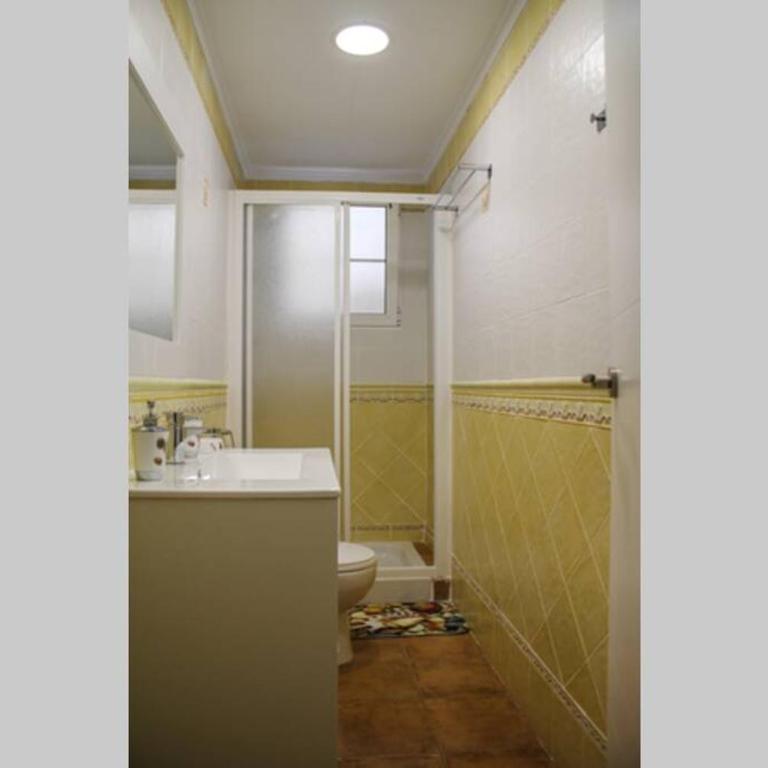HelenaMar - Three-Bedroom Apartment - 33