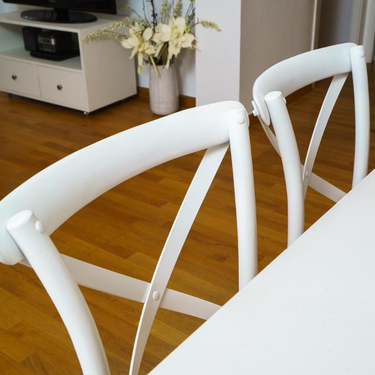 Vivaldi Valencia - Two-Bedroom Apartment - 21