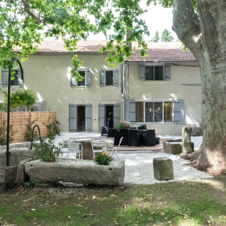 Mas 9 Romanin - Mas Provençal Familial - Maison 5 Chambres - 35