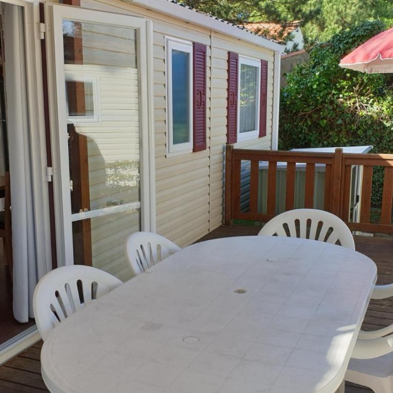 Mobil-home Confort camping le bois Masson - Mobile Home - 1