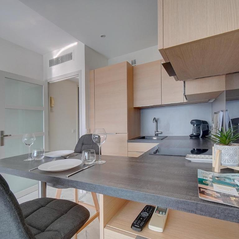Upstays - Magnificent View - New - Terrace - A - Studio - 36