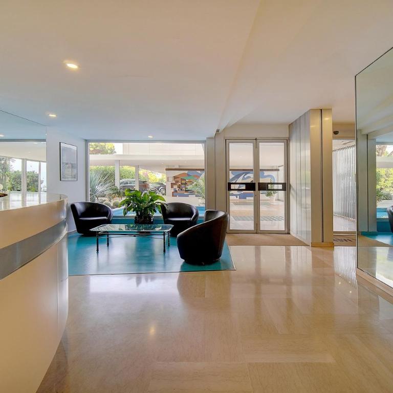 Upstays - Magnificent View - New - Terrace - A - Studio - 34