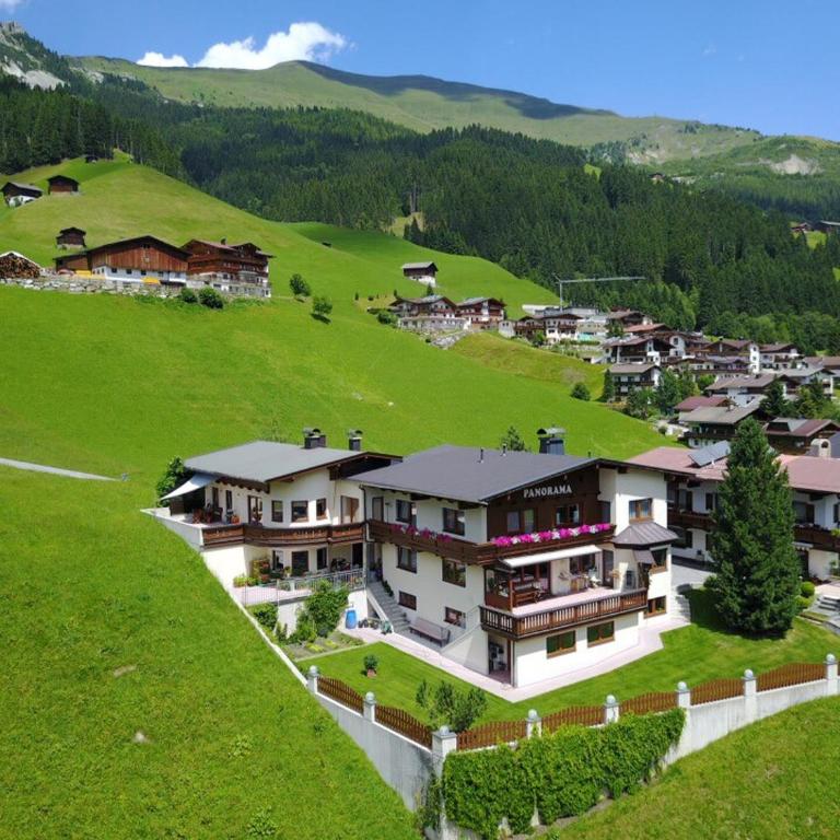 Haus Panorama - Apartment mit 3 Schlafzimmern - 1