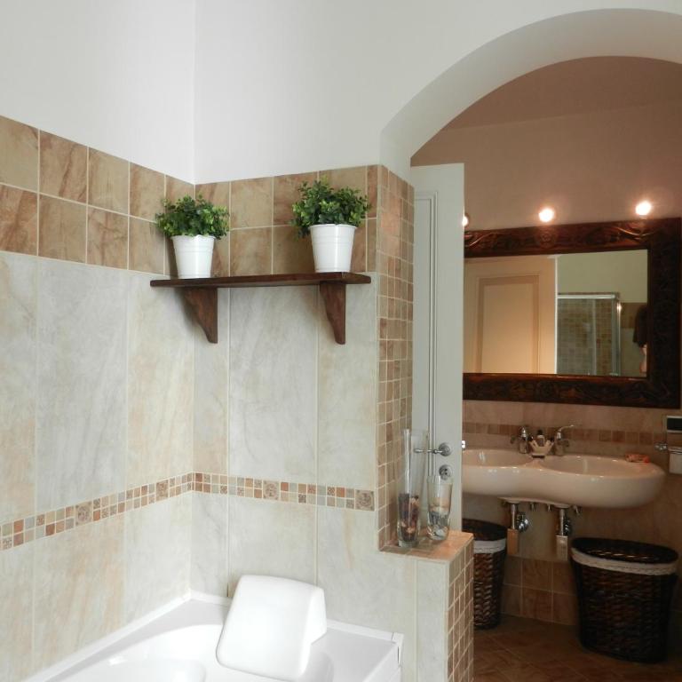 RossoCorallo B&B - Deluxe Suite with Spa Bath - 28
