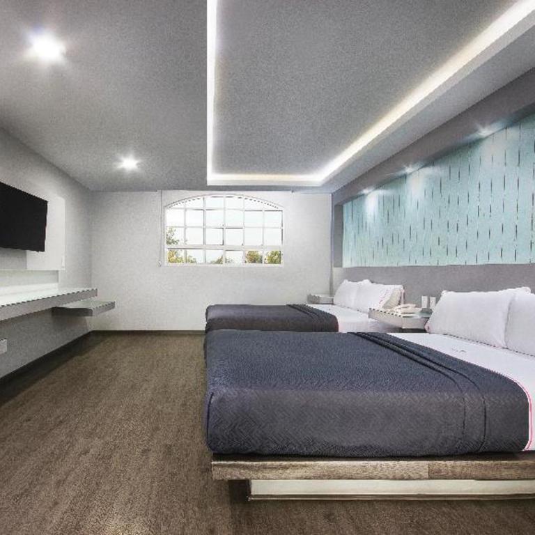 Hotel MX congreso CDMX, Trademark Collection by Wyndham - Suite with Two Queen Beds - Non-Smoking - 2