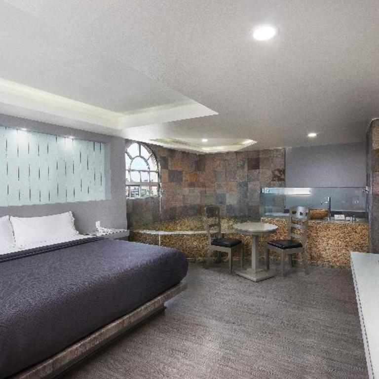 Hotel MX congreso CDMX, Trademark Collection by Wyndham - Junior King Suite - Non-Smoking - 1