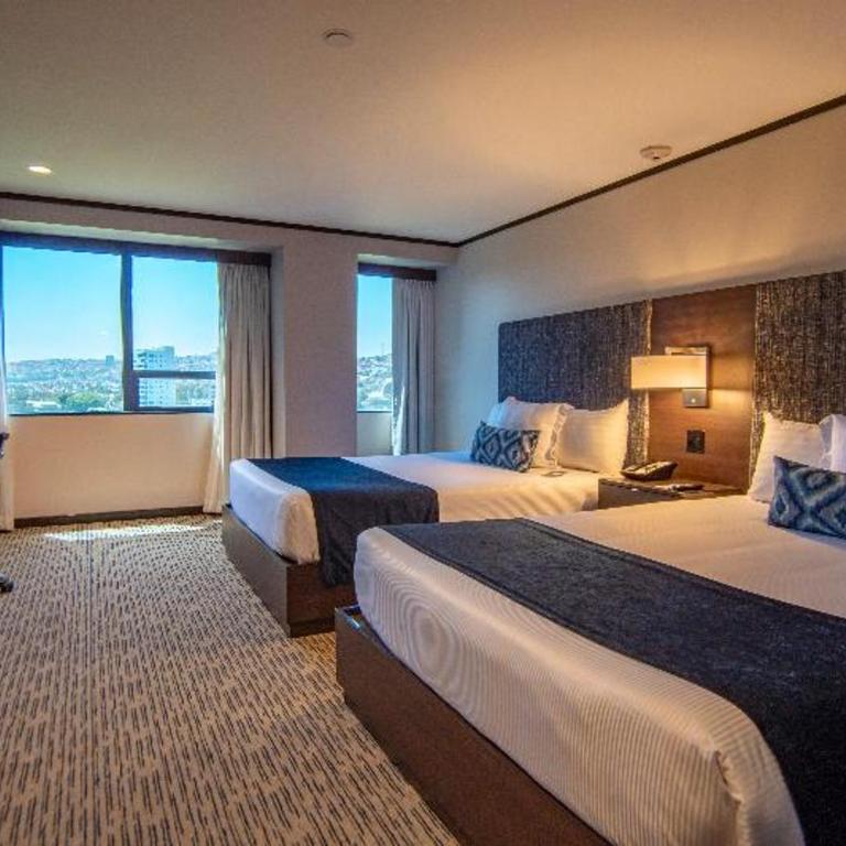 Grand Hotel Tijuana - Deluxe Queen Room - 2