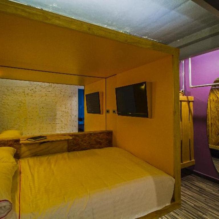 Hotel MX mas roma CDMX, Trademark Collection by Wyndham - Standard Queen Room - Non-Smoking - 2