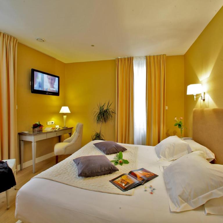 Hotel Le Renoir - Chambre Supérieure Lit Queen-Size - 3