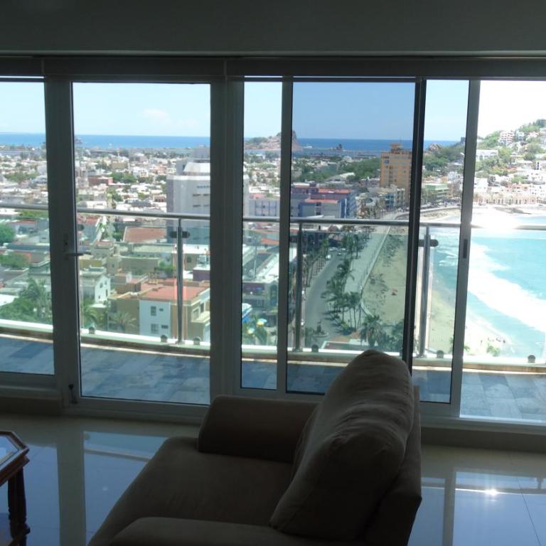Suite Chiametlan Cerro de la Neveria MZ - Three-Bedroom Apartment - 4