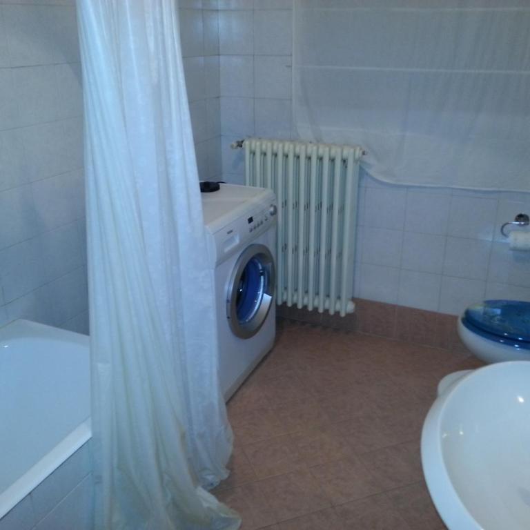 B&B Smeraldo Airport - Appartamento con 2 Camere da Letto - 2