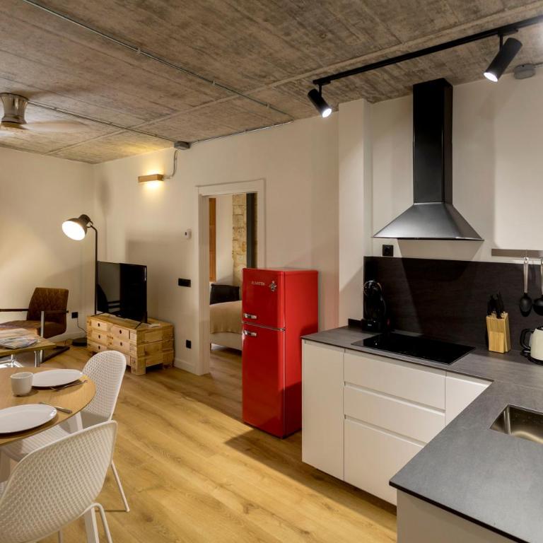 ERASMUS PLAZA - Apartamento Deluxe - 12
