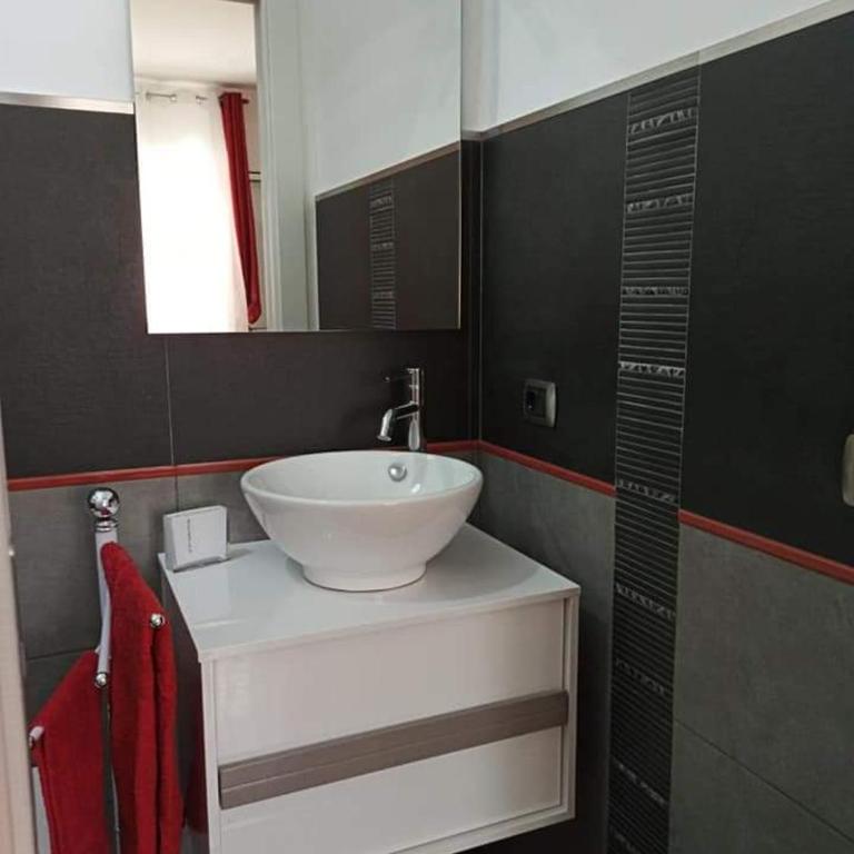 B&B Omer - Camera Tripla Deluxe - 13