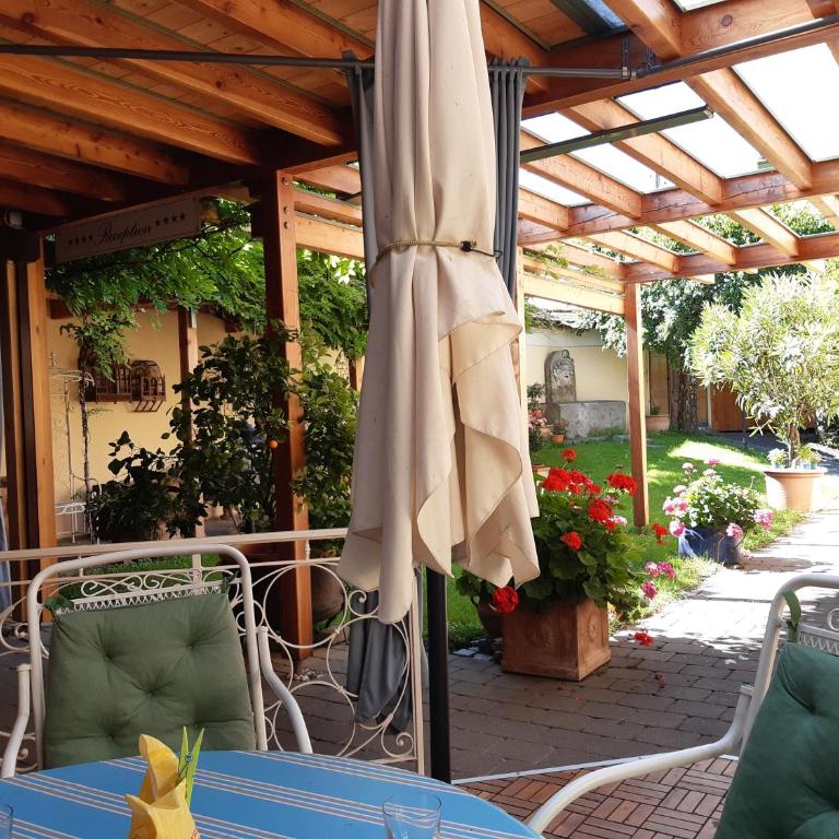 Ferienwohnungen Soravia - Apartment mit 2 Schlafzimmern und Balkon - 4
