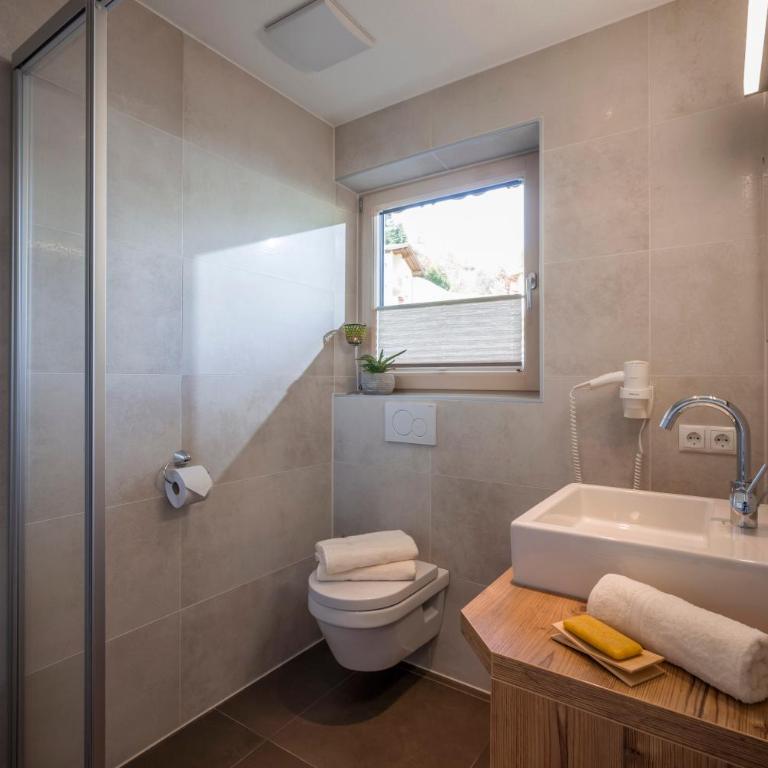 Gästehaus Rauch - Apartment mit Balkon - 5