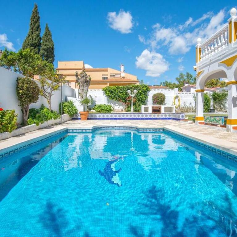 Villa Marina Benalmadena - 5 min walk to the beach, heated pool, spa, 5 bedrooms - Villa con piscina privada - 2