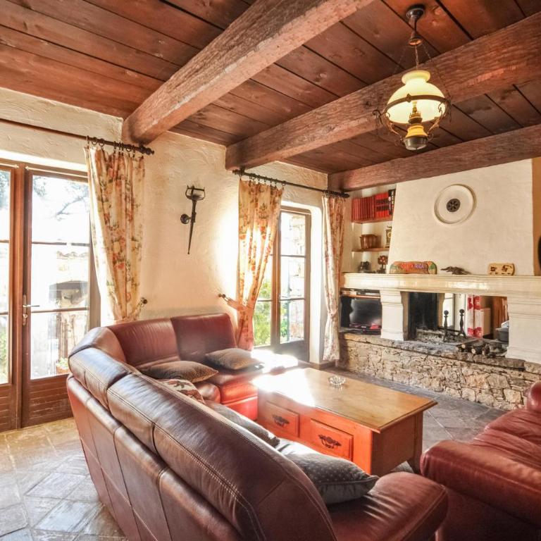 Awesome Home In La Roquette Sur Siagne - Maison de Vacances 3 Chambres - 2