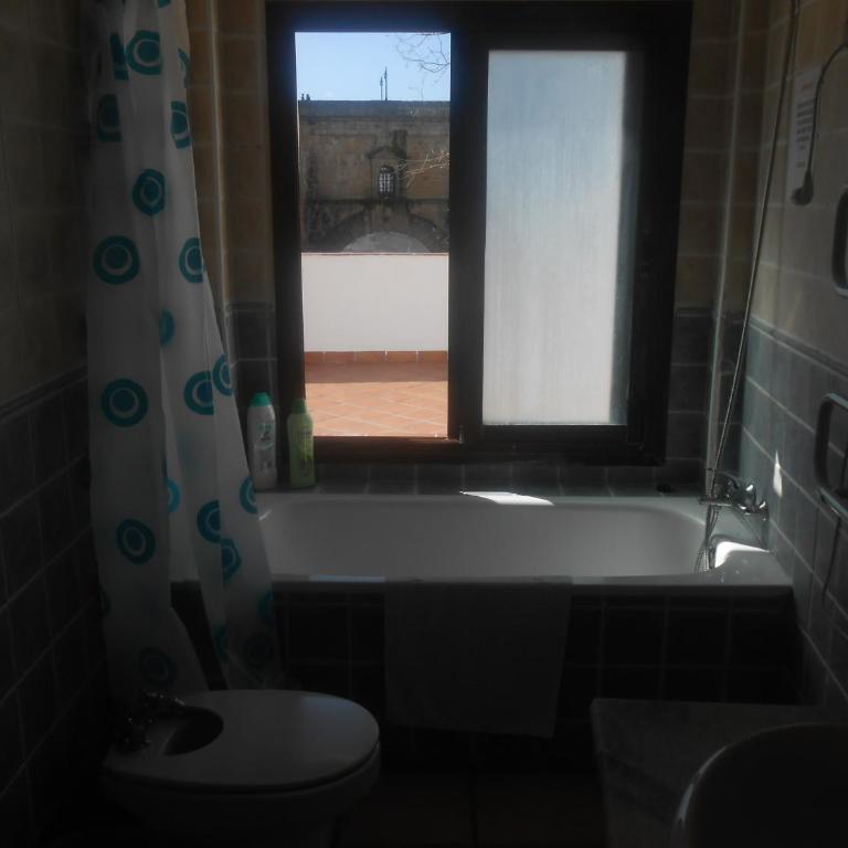 Casa Duende del Tajo - Habitación Triple con vistas y baño compartido - 2