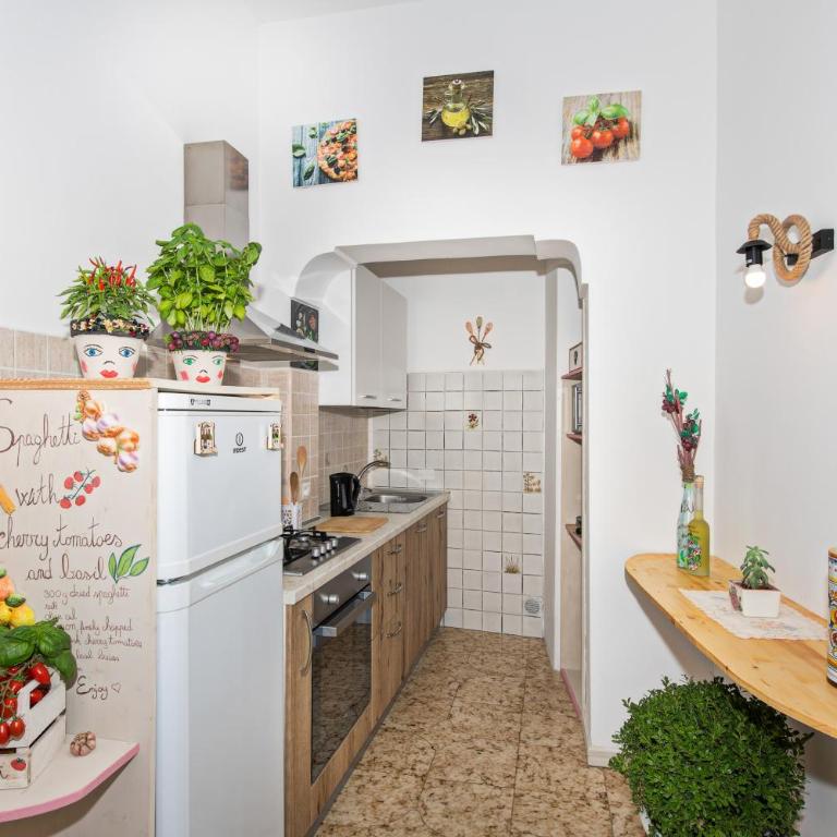 Villa genny and emily - Two-Bedroom Apartment with Sea View - 57