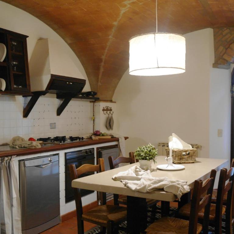 Antico Casale Rodilosso - Appartamento con 3 Camere da Letto - 10