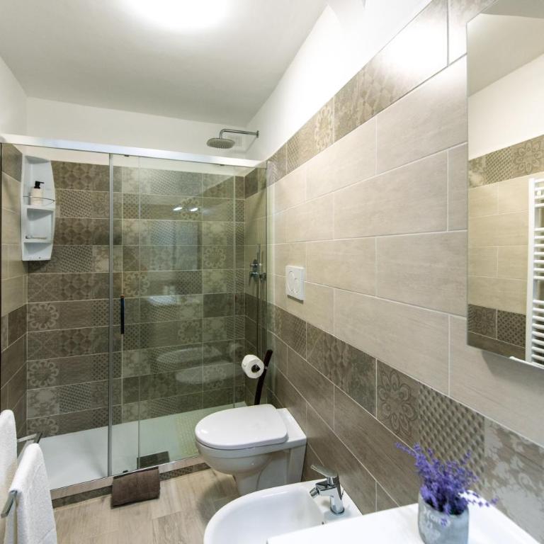 Villa genny and emily - Two-Bedroom Apartment with Sea View - 36
