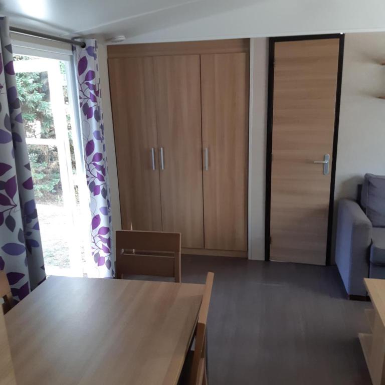 Mobil-home Confort camping le bois Masson - Mobile Home - 4
