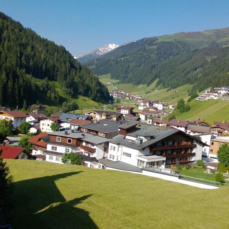 Haus Michael - Apartment mit 2 Schlafzimmern und Balkon - 20