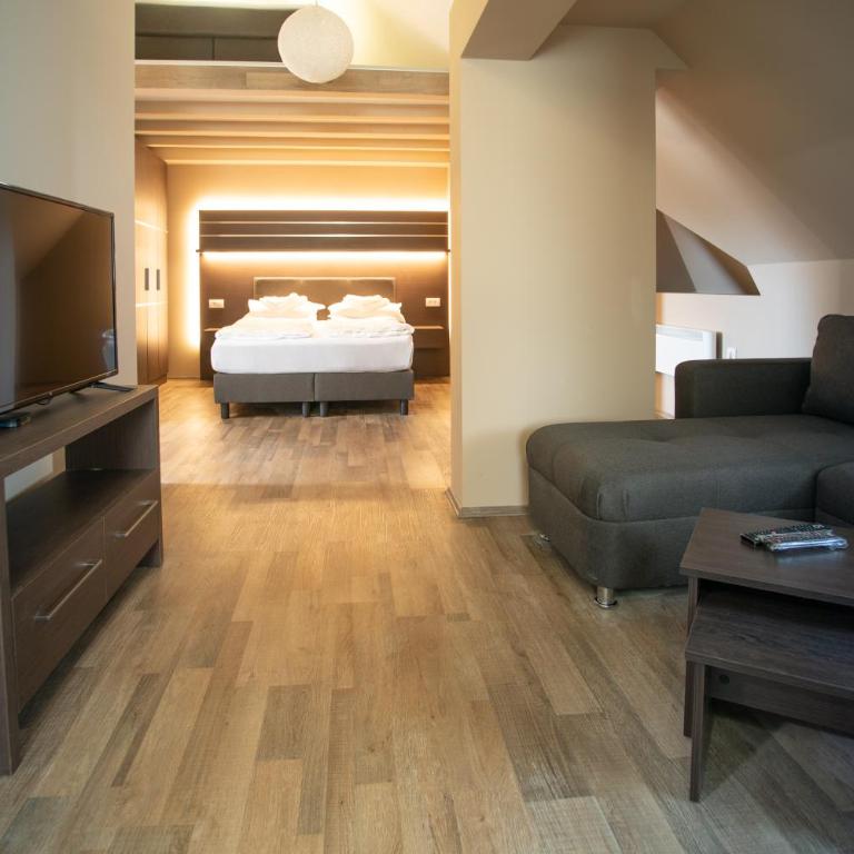 Belvedere Hills Luxury Apartments and Spa - Two-Bedroom Apartment - 4