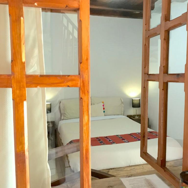 Hotel Casa Azabache - Double Room with Shared Bathroom - 6