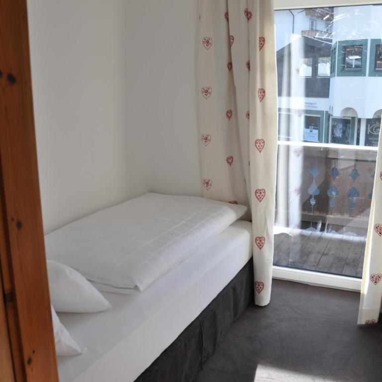 Appartement Elisabeth - Geräumiges Apartment mit 3 Schlafzimmern und Balkon - 7