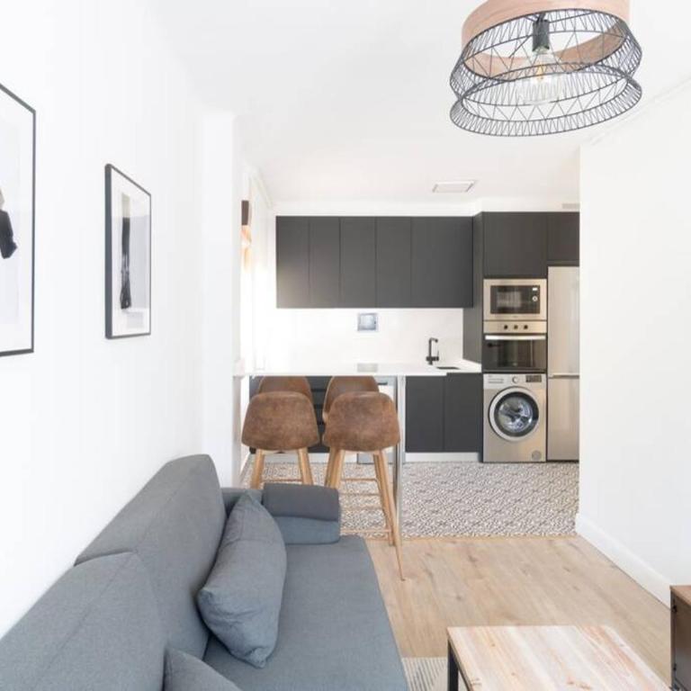 Town Hall - Two-Bedroom Apartment - 23