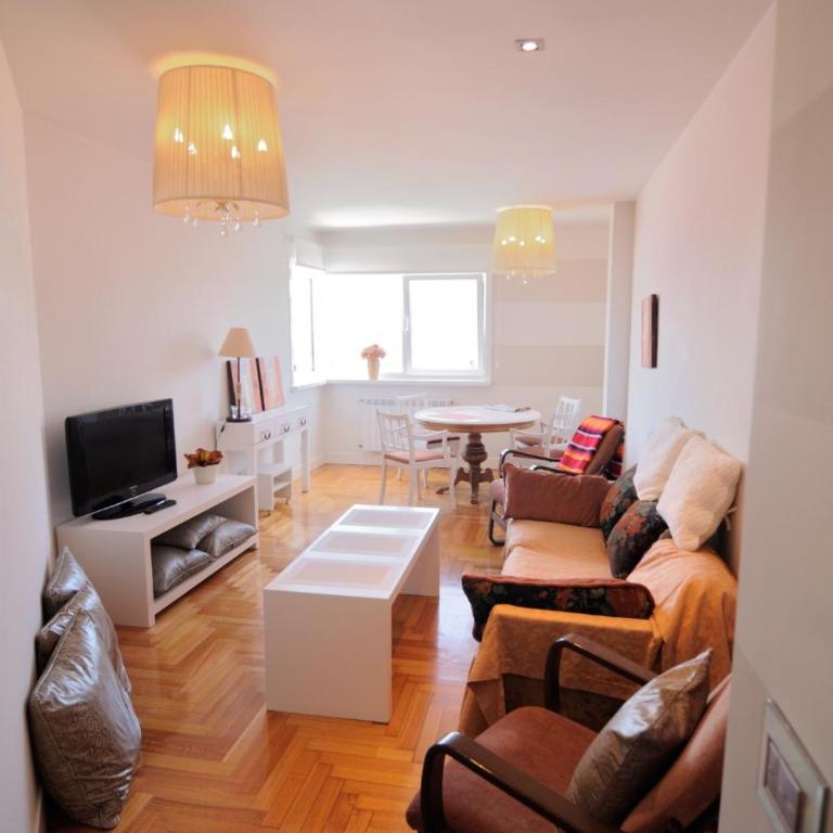 Apartamento Vigo Centro con Garaje - Apartamento de 2 dormitorios - 1