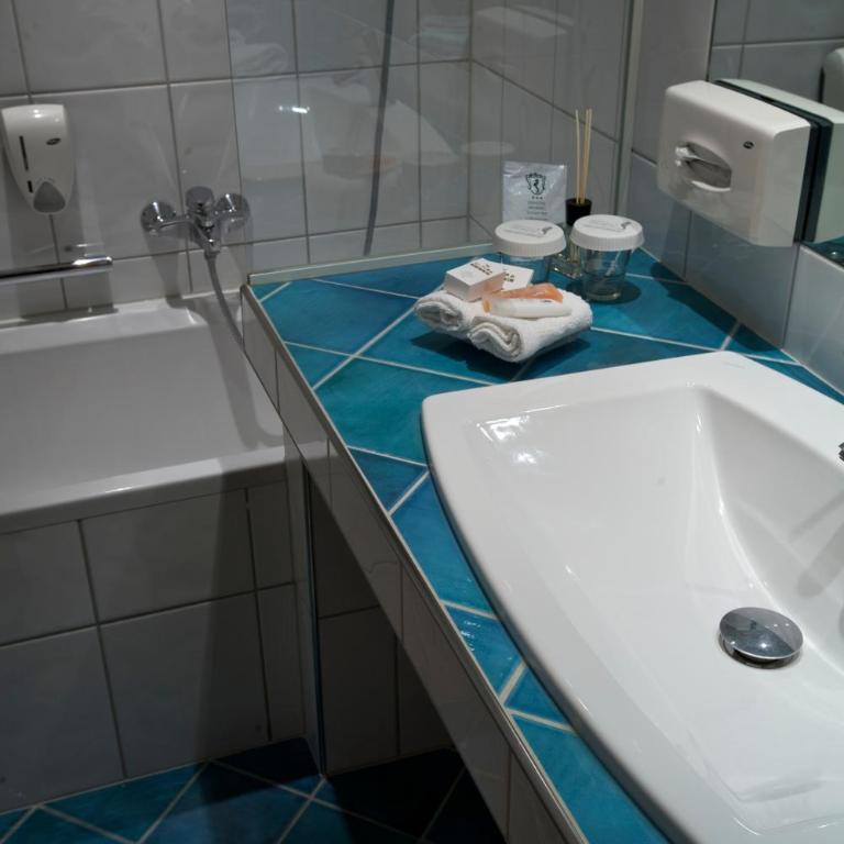 Seevilla Freiberg - Superior Doppelzimmer mit Seeblick - 3