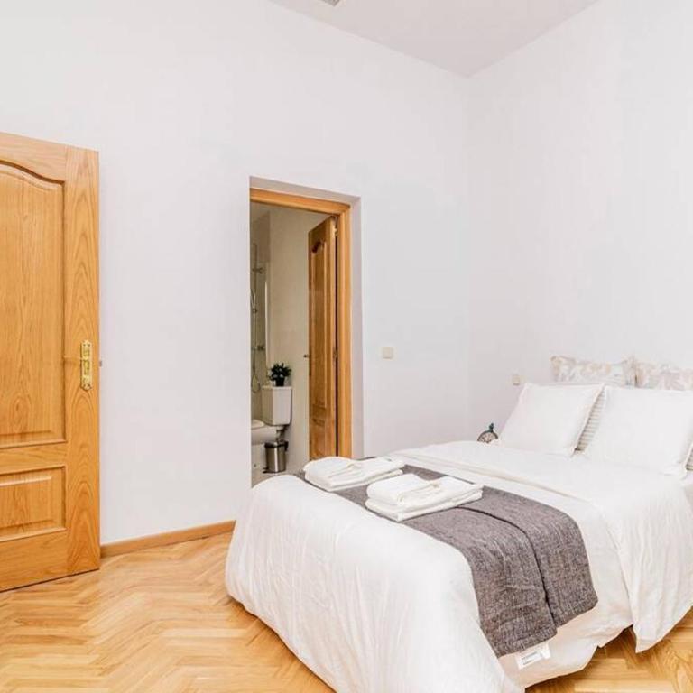 Bello Apartamento en Centro de Madrid, C/Infantas 1-3 by Batuecas - Apartment with Balcony - 5