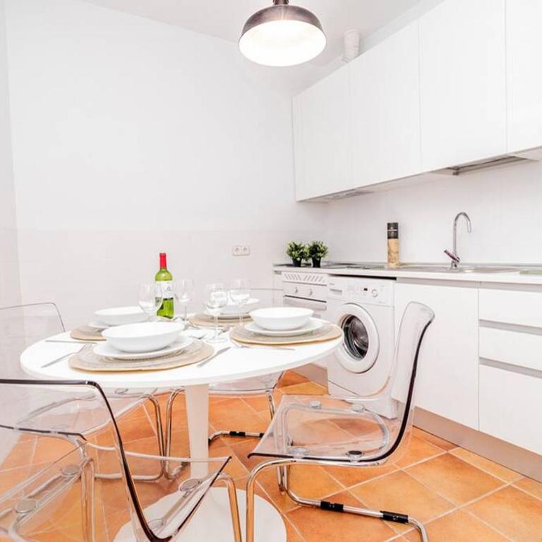 Bello Apartamento en Centro de Madrid, C/Infantas 1-3 by Batuecas - Apartment with Balcony - 11