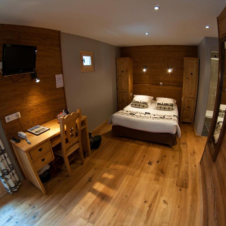 Hotel & Restaurant Les Escondus - Chambre Quadruple - 6