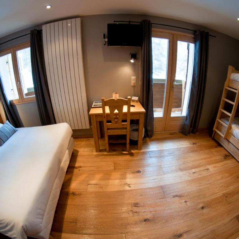 Hotel & Restaurant Les Escondus - Chambre Quadruple - 2