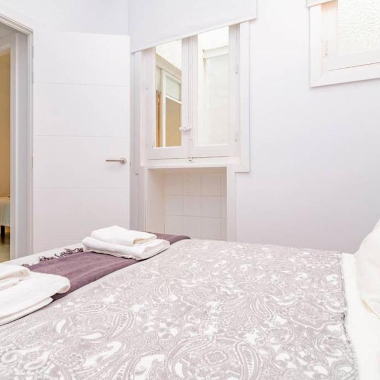 Exclusivo Apartamento en Chamberí Fernando El Católico by Batuecas - Two-Bedroom Apartment - 5