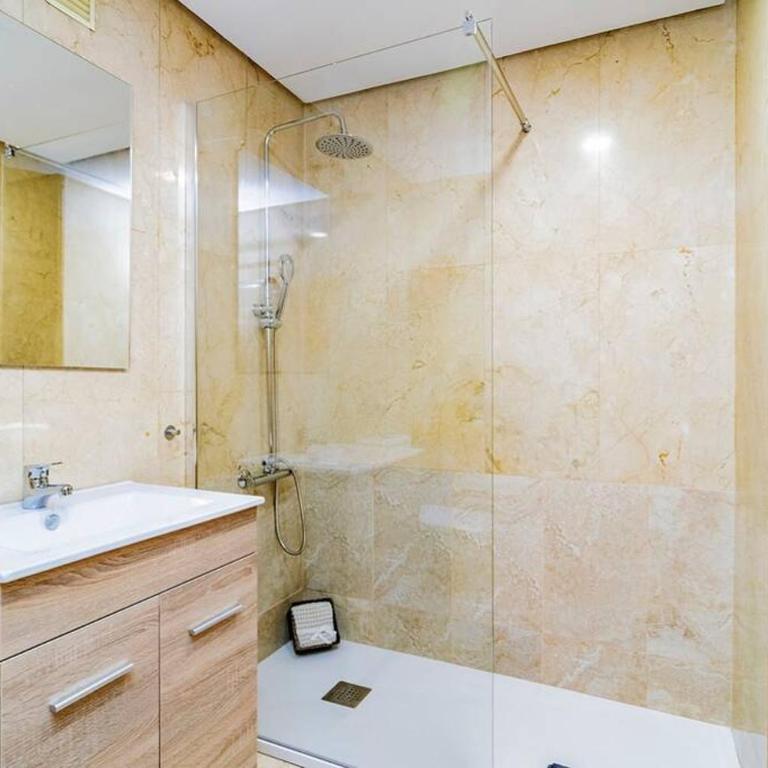 Maravilloso Apartamento Plaza Pedro Zerolo - Gran Vía, by Batuecas - Apartamento de 1 dormitorio - 10