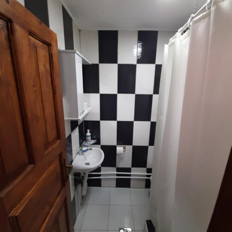 Guest House Vukicevic - Studio Apartment - 1