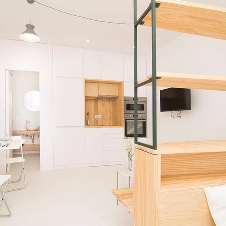 Loft de Diseño en Pleno Centro de Madrid, Calle Torrecilla del Leal, by Batuecas - Estudio - 2