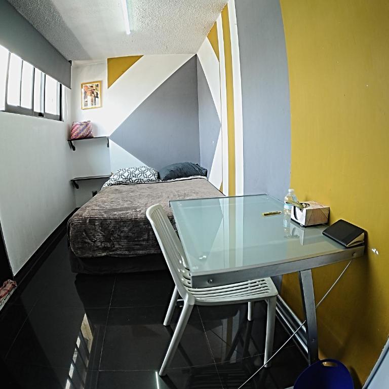 Caravansaro Penthouse Polanco - Double Room with Shared Bathroom - 1